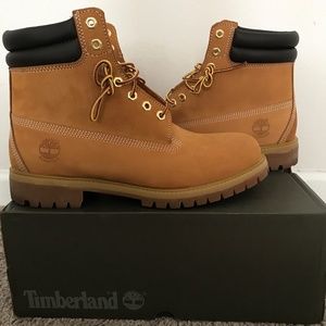 Timberland Wheat size 10.5